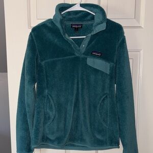 Patagonia women’s Teal Fleece Pullover